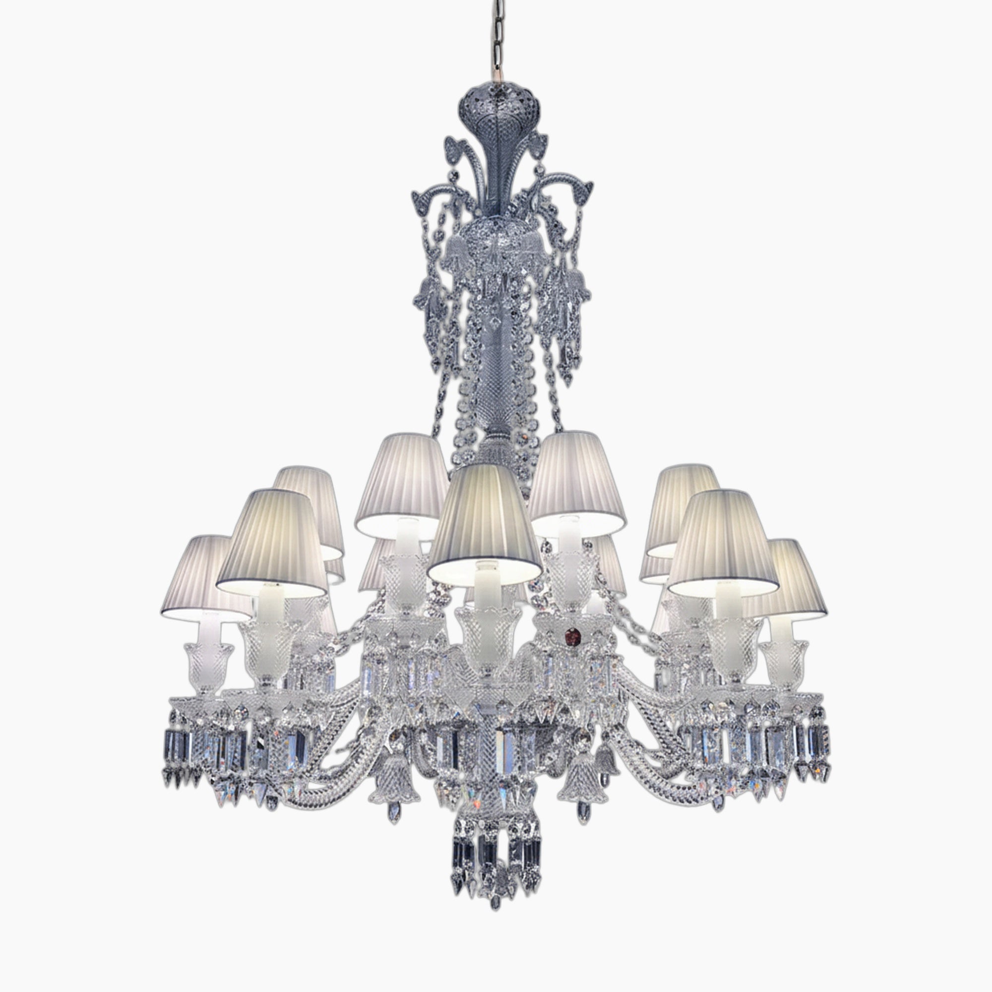 Lustre baroque en cristal avec éclairage transparent et design raffiné.